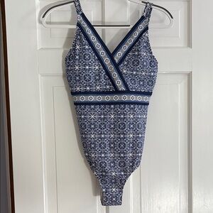 Talbots Blue and White Patterned Swimsuit NWT upf 50